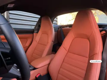 Porsche 992 -2 (911) Targa 4S BOSE Chrono InnoDrive Serv