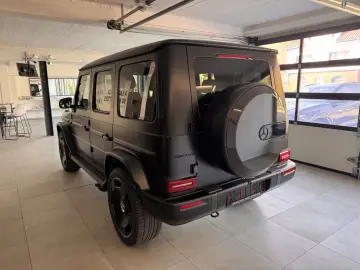 Mercedes-Benz G 63 AMG Carbon Leder weis Magno