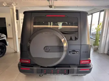 Mercedes-Benz G 63 AMG Carbon Leder weis Magno