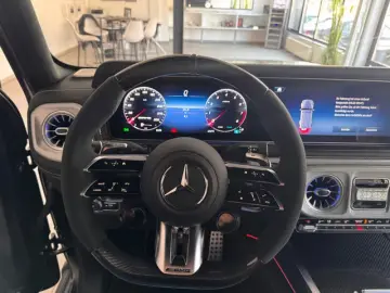 Mercedes-Benz G 63 AMG Carbon Leder weis Magno