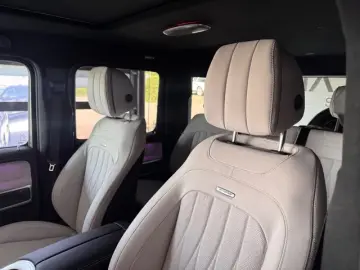 Mercedes-Benz G 63 AMG Carbon Leder weis Magno