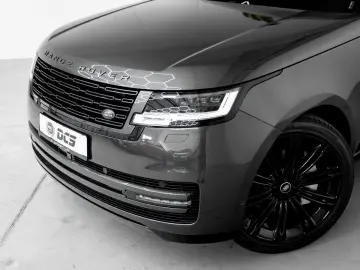 LAND ROVER Range Rover SE 4.4i V8 P530 SE AWD A T  390kW