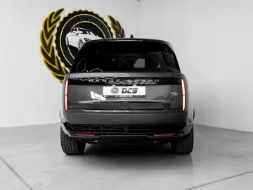 LAND ROVER Range Rover SE 4.4i V8 P530 SE AWD A T  390kW