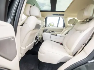 LAND ROVER Range Rover 4.4 P530 SV MHEV   Nieuwprijs € 289.
