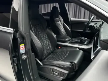 Audi Q8 50 TDI Mhev