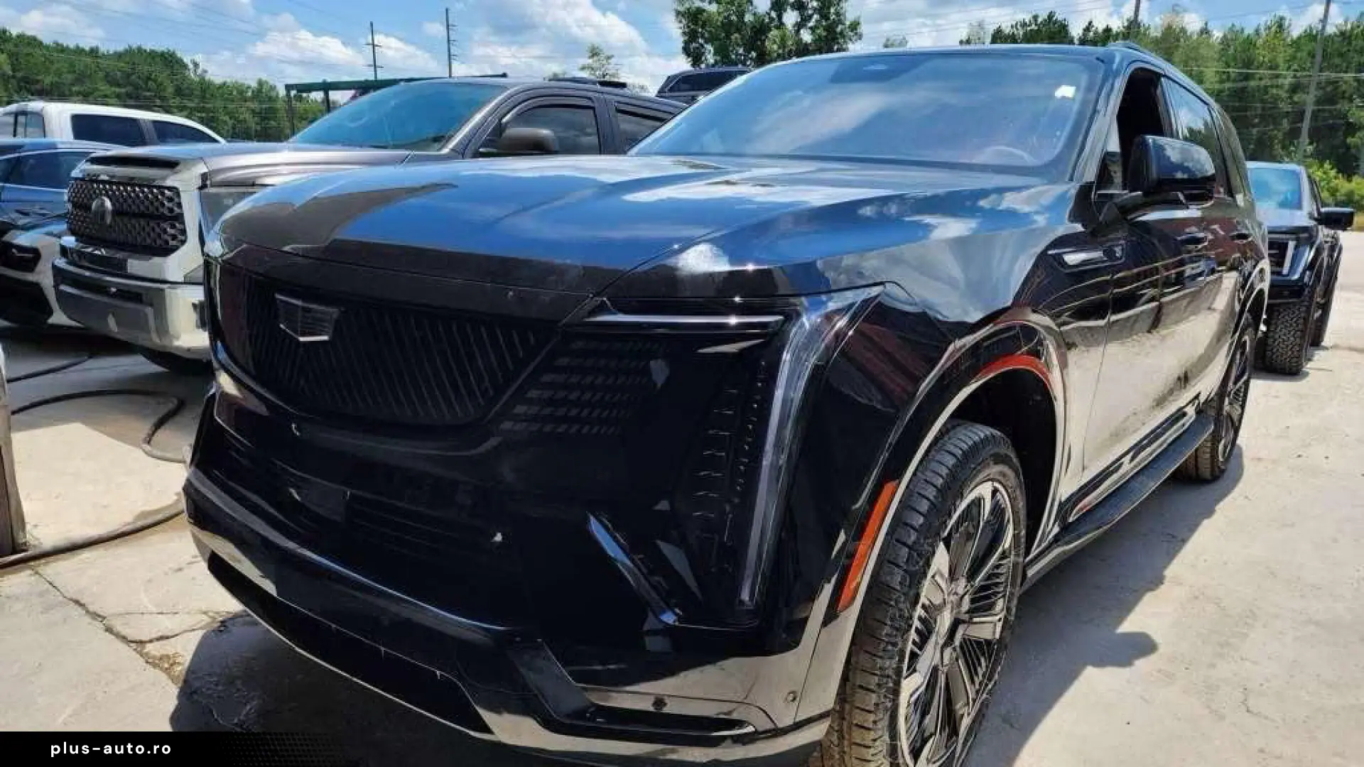 Cadillac Escalade IQ L Premium Sport