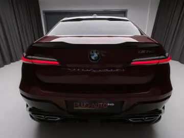 BMW M760e  HUD Pano Theatre  360 Stoc!!!