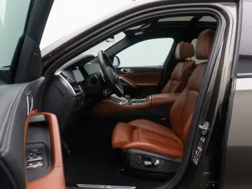 BMW X6 xD40i M Sport 360 DAB Panorama Individual 22