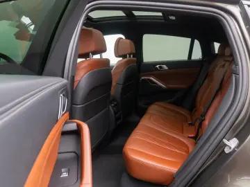 BMW X6 xD40i M Sport 360 DAB Panorama Individual 22