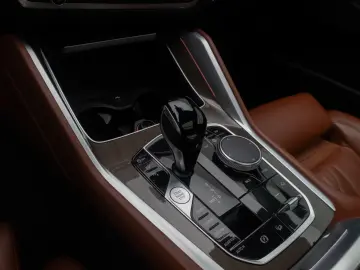 BMW X6 xD40i M Sport 360 DAB Panorama Individual 22
