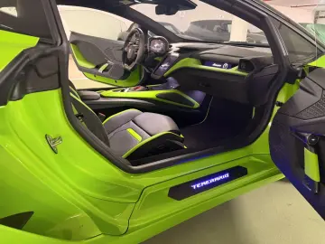 Lamborghini Temerario 4.0 V8 PHEV 2026 Full Options