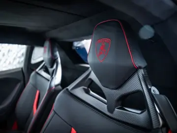 Lamborghini TEMERARIO CARBON  SONUS FABER  LIFT