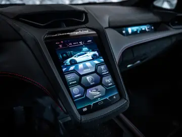 Lamborghini TEMERARIO CARBON  SONUS FABER  LIFT