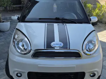 Microcar M-8