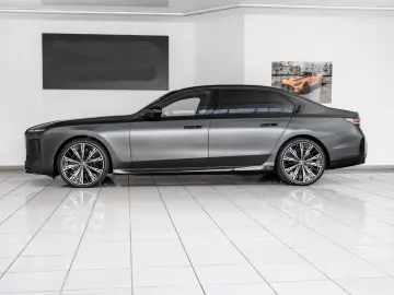 BMW 740 xDrive  M Sport Pro - Executive - MY2027