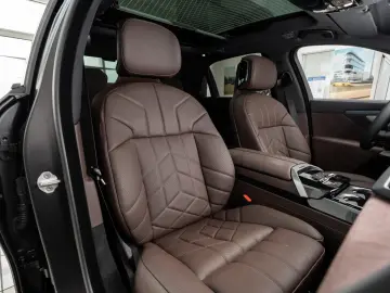 BMW 740 xDrive  M Sport Pro - Executive - MY2027