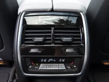 BMW X5 M DR.ASS.PRO.SOFTCL.SKY-LOUNGE.H K.360 .AHK