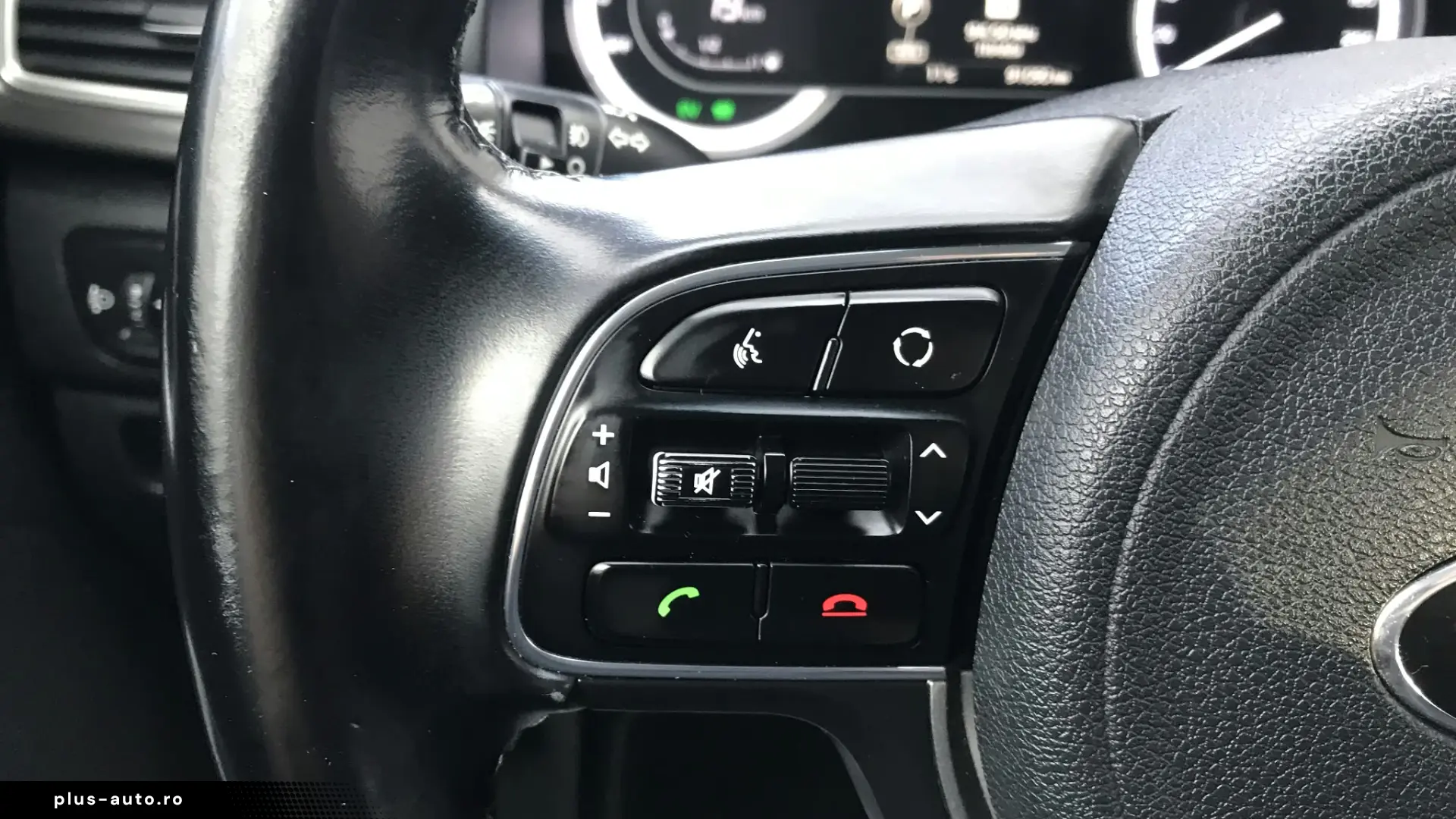 KIA NIRO ver-1.6 GDI 6DCT HEV Classic
