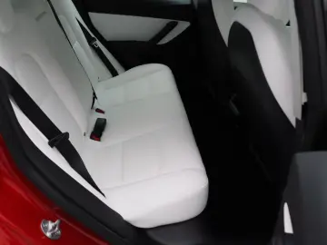 TESLA Model 3 Performance AWD 486pk 75 kWh FACELIFT