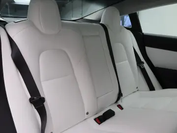 TESLA Model 3 Performance AWD 486pk 75 kWh FACELIFT