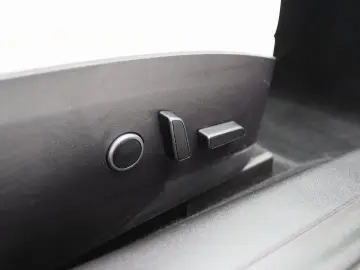 TESLA Model 3 Performance AWD 486pk 75 kWh FACELIFT