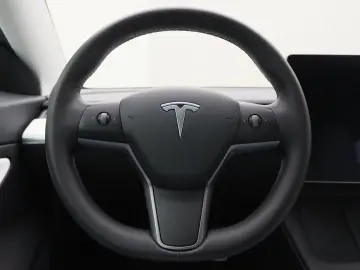 TESLA Model 3 Performance AWD 486pk 75 kWh FACELIFT