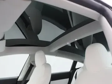 TESLA Model 3 Performance AWD 486pk 75 kWh FACELIFT