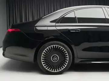 Mercedes-Benz S 580e