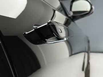 Mercedes-Benz S 580e