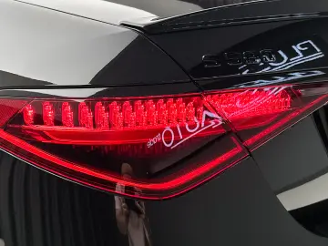 Mercedes-Benz S 580e