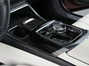 BMW i7 xDr60 Limo. M Sport