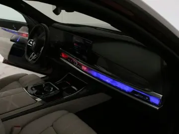 BMW i7 xDr60 Limo. M Sport