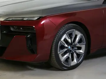 BMW i7 xDr60 Limo. M Sport