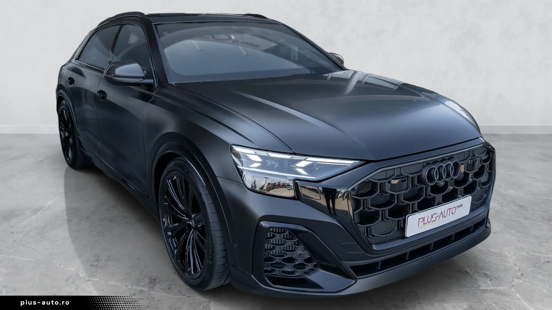 Audi Q8 55 TFSI  340 CP   S line interior exterior exclusive