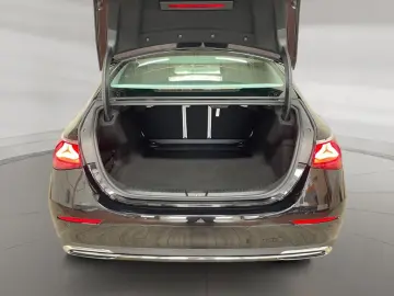 MERCEDES-BENZ E 450 d 4matic Exclusive Pano AIRMAT B…