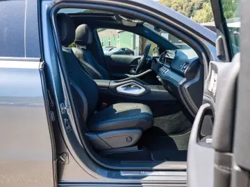 MERCEDES-BENZ GLE 300 d 4M Coupé AMG-Sport Pano Burm…
