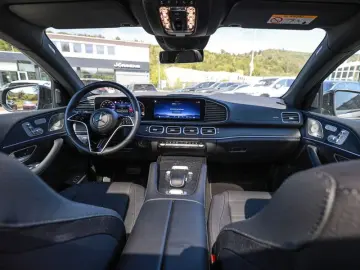 MERCEDES-BENZ GLE 300 d 4M Coupé AMG-Sport Pano Burm…