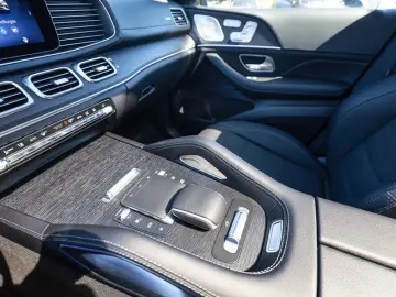 MERCEDES-BENZ GLE 300 d 4M Coupé AMG-Sport Pano Burm…