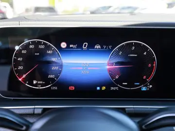 MERCEDES-BENZ GLE 300 d 4M Coupé AMG-Sport Pano Burm…