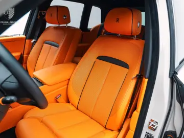 ROLLS ROYCE Cullinan TwinCoachline Starburst Bespoke