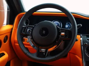 ROLLS ROYCE Cullinan TwinCoachline Starburst Bespoke