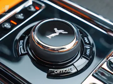 ROLLS ROYCE Cullinan TwinCoachline Starburst Bespoke