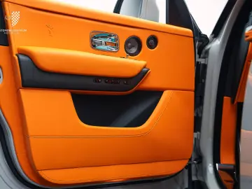 ROLLS ROYCE Cullinan TwinCoachline Starburst Bespoke