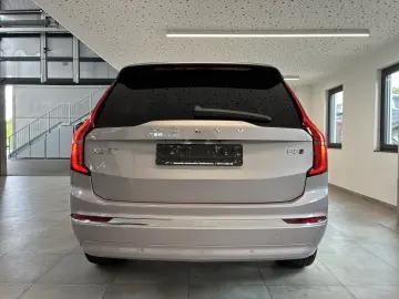 Volvo XC90 Plus Bright AWD - 7 Locuri