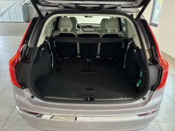 Volvo XC90 Plus Bright AWD - 7 Locuri