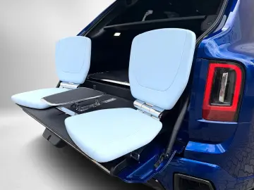 ROLLS ROYCE Cullinan Black Badge Series II 23  Lounge Seats
