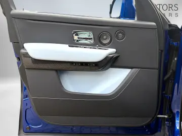 ROLLS ROYCE Cullinan Black Badge Series II 23  Lounge Seats