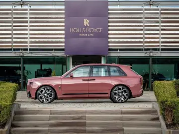 ROLLS ROYCE Cullinan Black Badge Series II 23  Lounge Seats