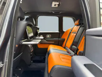 ROLLS ROYCE Cullinan BeSpoke Audio Series II heated&cooled