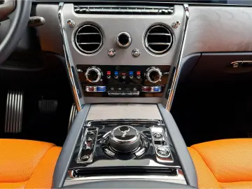 ROLLS ROYCE Cullinan BeSpoke Audio Series II heated&cooled